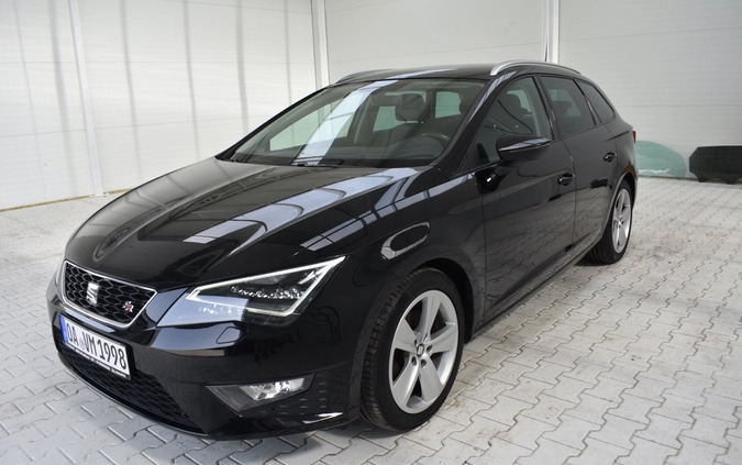 Seat Leon cena 49900 przebieg: 198000, rok produkcji 2015 z Elbląg małe 631